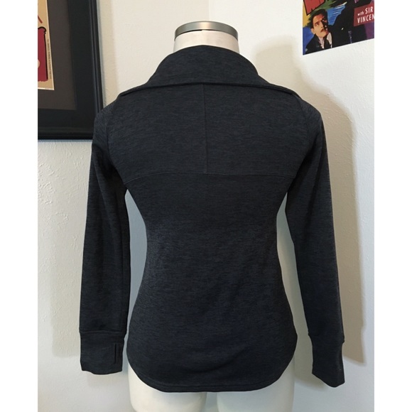 “Champion” Duo Dry Lightweight Jacket - Picture 4 of 5